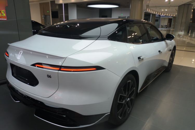 Used Avatr 06 2025 Max All-Electric Version