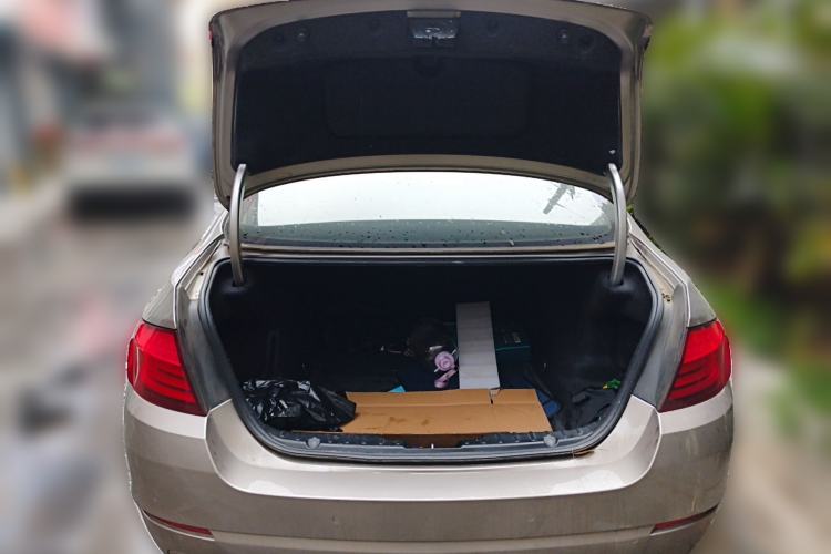 Used BMW 5 Series 2012 523Li Luxury Model
