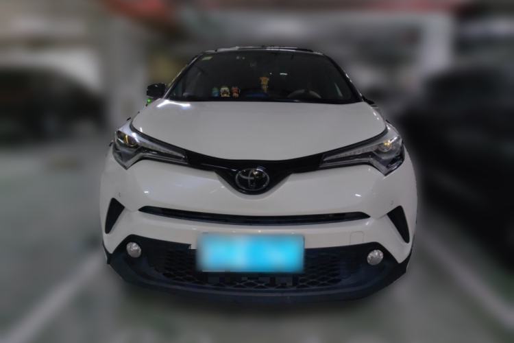 Used Toyota C-HR 2018 2.0L Luxury Edition China VI Standard
