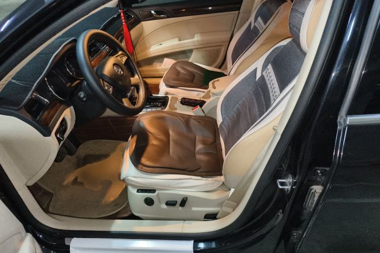 Used Skoda Superb 2013 1.8TSI Automatic Yashi Edition Left Front Seat