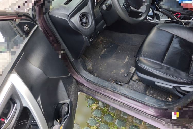 Used Toyota Levin 2017 Revised Dual-Engine 1.8H GS E-CVT Elite Sunroof Version China V Standard
