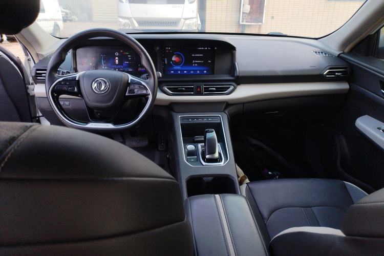 Used Dongfeng Aeolus E70 2023 500 Smart Edition Lithium Iron Phosphate 48.6 kWh 120 kW