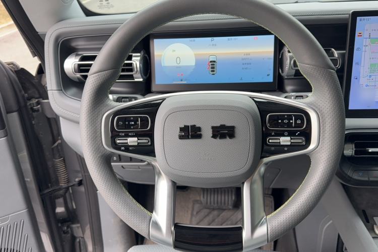 Used BAIC Off-Road BJ40 2024 2.0T All-New Blade Hero Edition Climber
