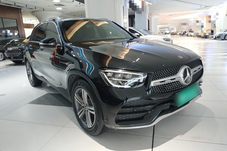 Used Mercedes-Benz GLC 2020 GLC 260 L 4MATIC Luxury Model Front Right 45 Deg