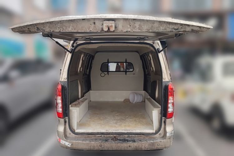 Used Wuling Hongguang V 2021 1.5L Jingqu Edition Enclosed-Window Vehicle LAR
