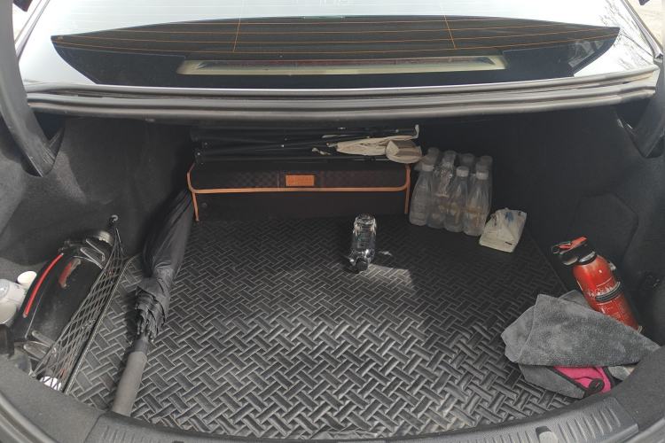 Used Mercedes-Benz E-Class 2021 Facelift E 300 L Stylish Edition Trunk