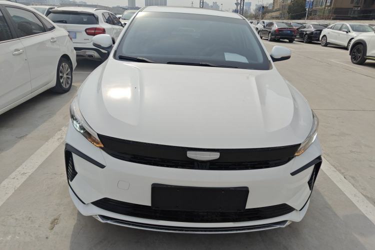 Used Geely Auto Emgrand L HiP 2024 Longteng Edition 1.5TD-DHT Pro 100KM Superior Model Front