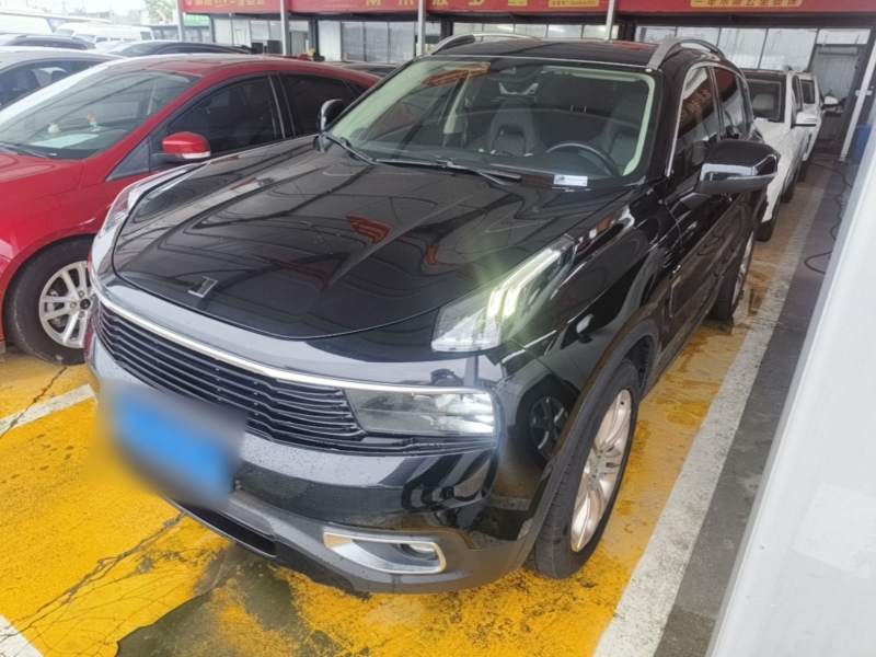 Used Lynk & Co 01 2017 2.0T Two-Wheel Drive Pro Edition — 1