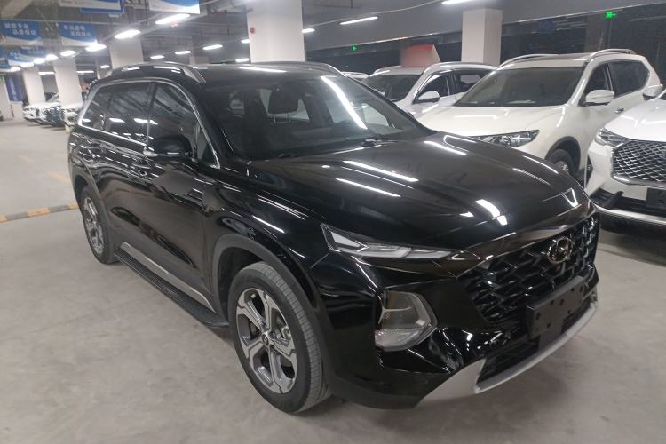 Used Hyundai Santa Fe 2023 Traveler 380T GDi Automatic Two-Wheel Drive LUX Prestige Edition