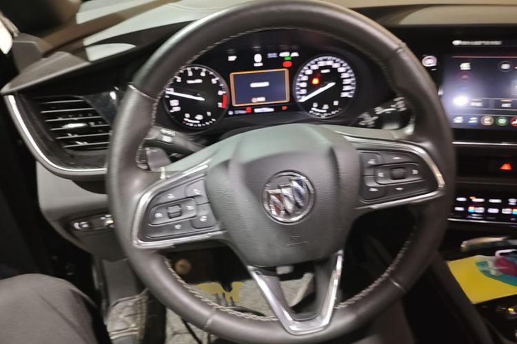 Used Buick Envision 2023 Encore Plus 652T Five-Seat Luxury Model
