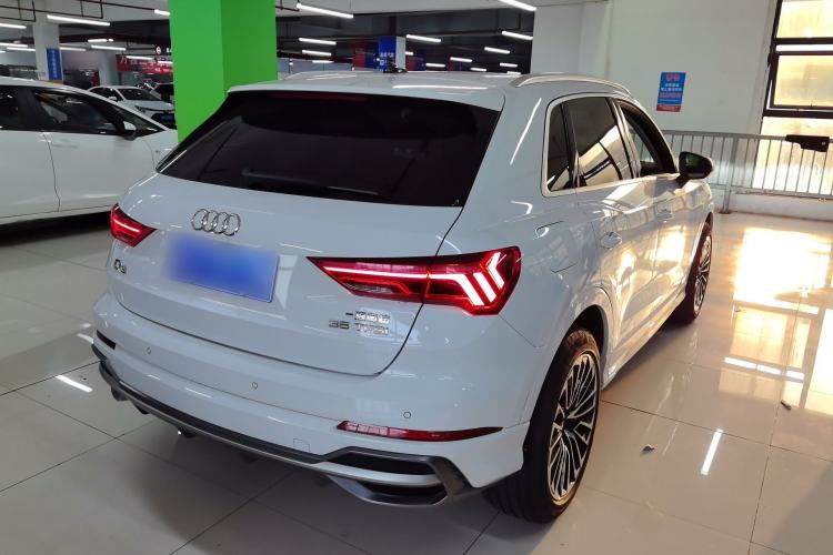 Used Audi Q3 2020 35 TFSI Fashion Dynamic Model
