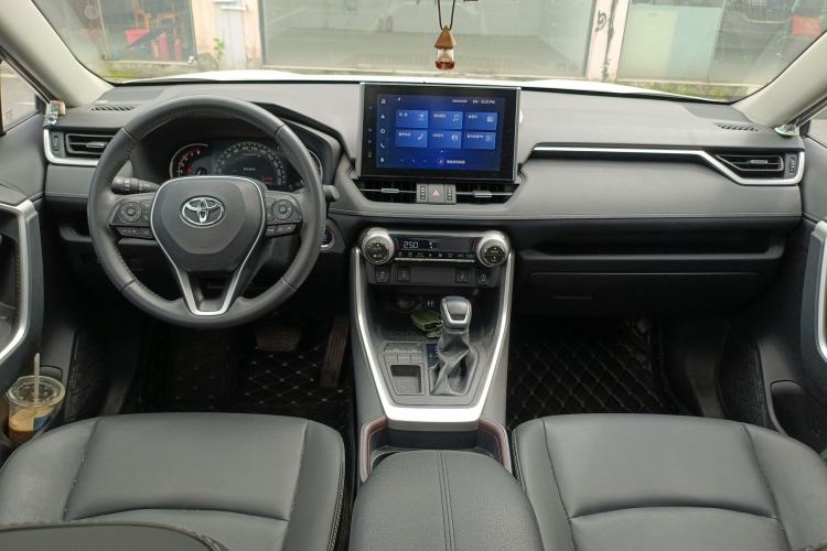 Used Toyota RAV4 2022 2.0L CVT Two-Wheel Drive Fashion Plus Edition