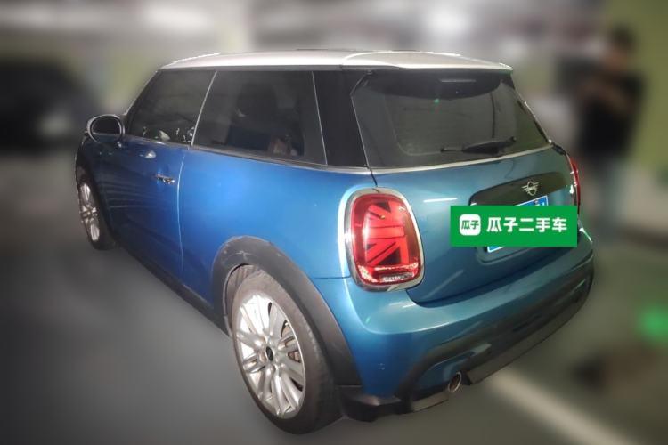 Used MINI 2022 1.5T COOPER Classic Edition