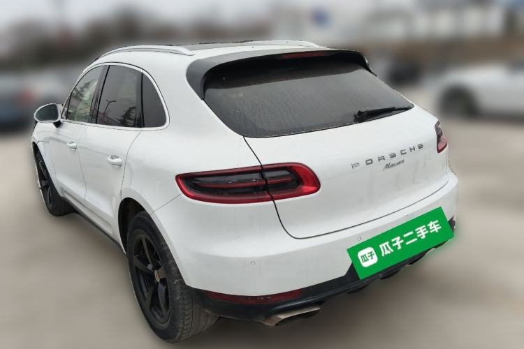 Used Porsche Macan 2016 Macan 2.0T Rear Left 45 Deg