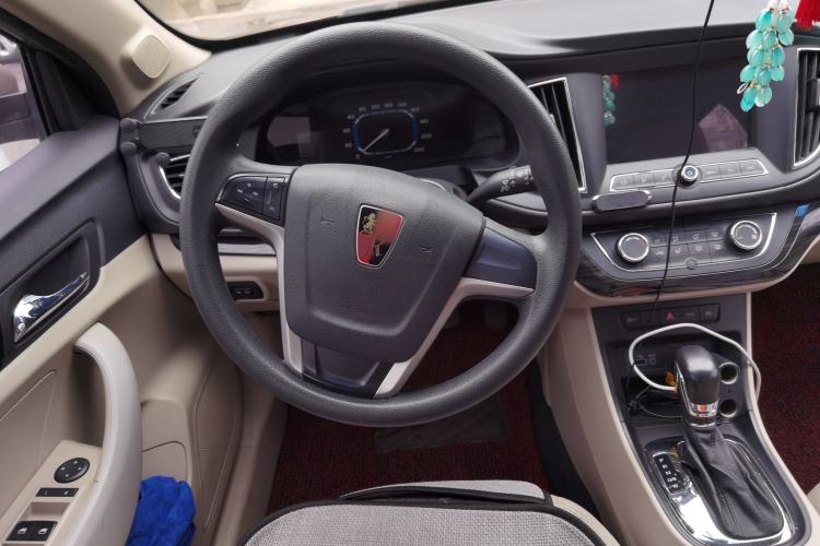 Used Roewe 360 2015 20T TST Deluxe Edition
