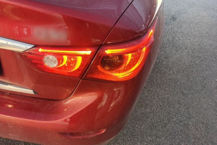 Used Infiniti Q50L 2015 2.0T Enjoyment Edition Exterior 3