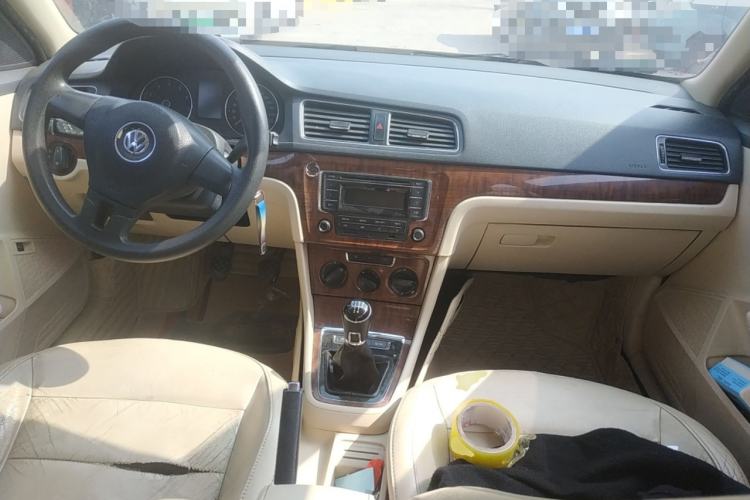 Used Volkswagen Lavida 2013 Restyled Classic 1.6L Manual Comfort Edition