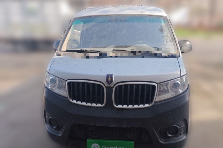 Used Jinbei Hiace X30 2020 1.5L Van Super-Enjoyment Model China VI Standard SWC15M
