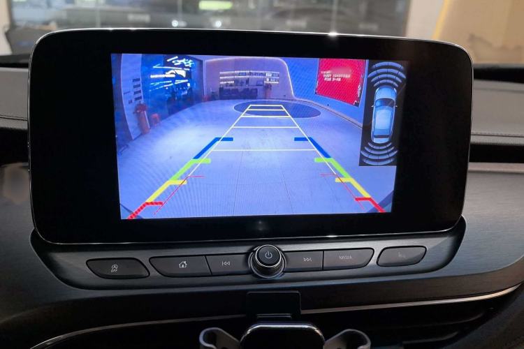 Used Buick GL8 2021 Land Cruiser Executive Class 652T Comfort Model
