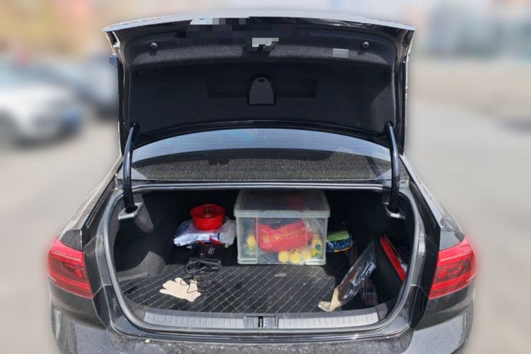 Used Volkswagen Magotan 2020 280TSI DSG Comfort Edition Trunk