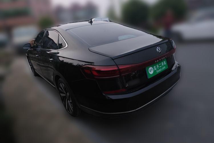 Used Volkswagen Passat 2025 Outstanding Model 330TSI Elite Edition
