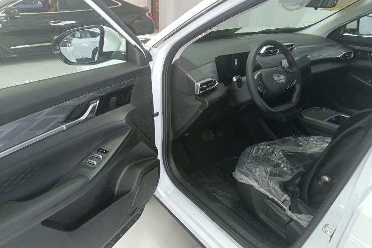 Used Dongfeng Aeolus SKY EV01 2025 530 km AIR Elite Edition
