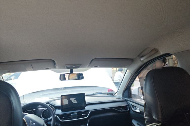 Used Wuling Hongguang S3 2018 1.5L Manual Standard Version China V Standard