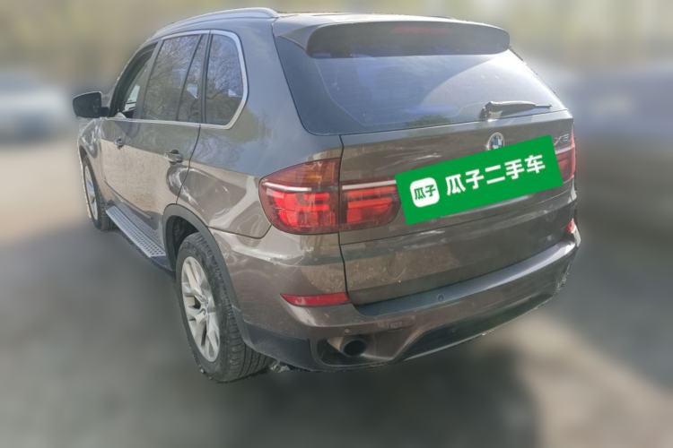 Used BMW X5 2013 xDrive35i Luxury Model Rear Left 45 Deg