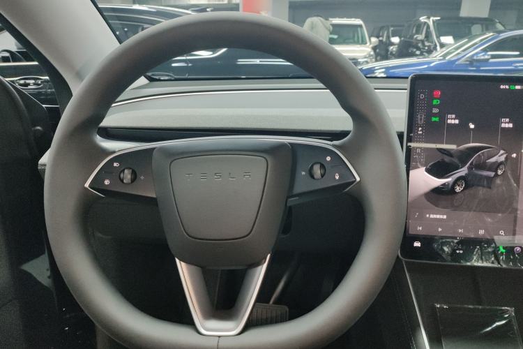 Used Tesla Model Y 2025 Updated Version Long-Range All-Wheel Drive