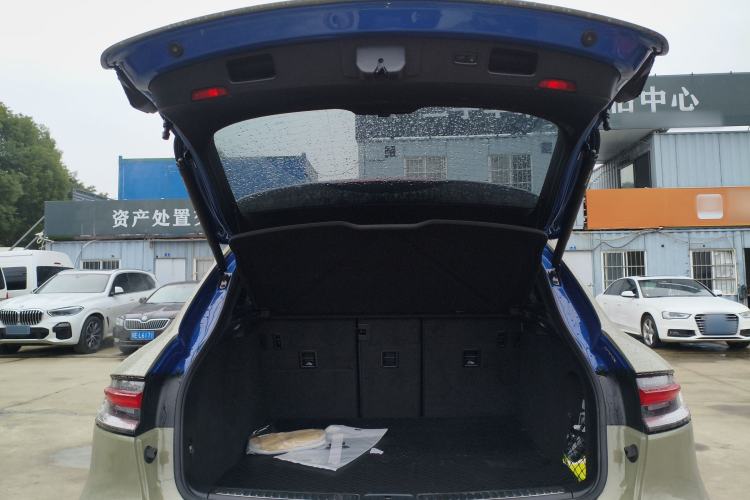 Used Porsche Macan 2021 Macan 2.0T