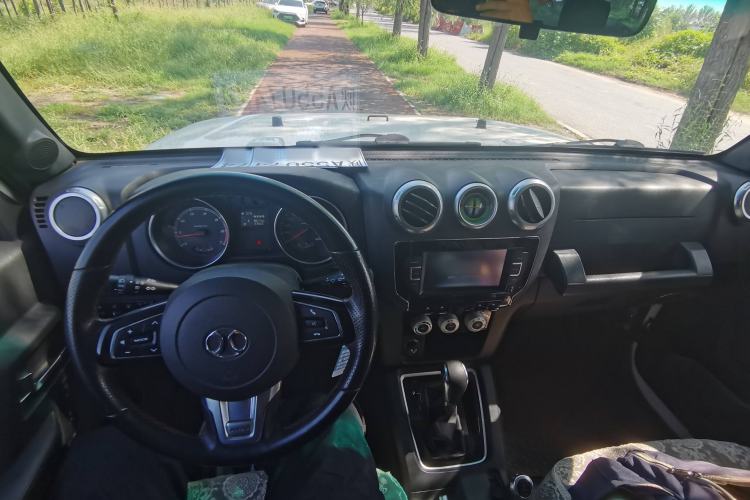 Used BAIC Off-Road BJ40 2016 40L 2.3T Automatic All-Wheel Drive Premium Edition