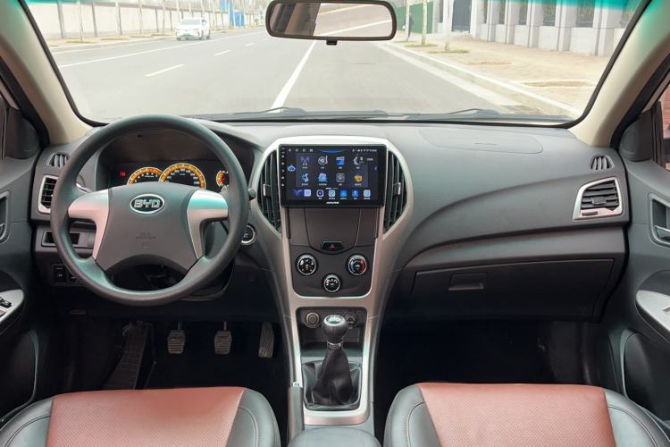 Used BYD F3 2015 Energy-Saving Edition 1.5L Manual Luxury Model