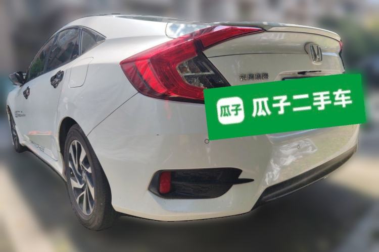 Used Honda Civic 2016 220TURBO CVT Luxury Edition
