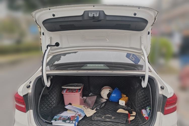 Used Volkswagen Lavida 2021 1.5L Manual Comfort Edition Trunk