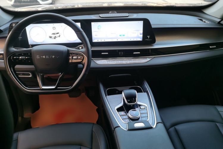 Used Chery Tiggo 8 PRO 2025 290T Two-Wheel-Drive Luxury Edition
