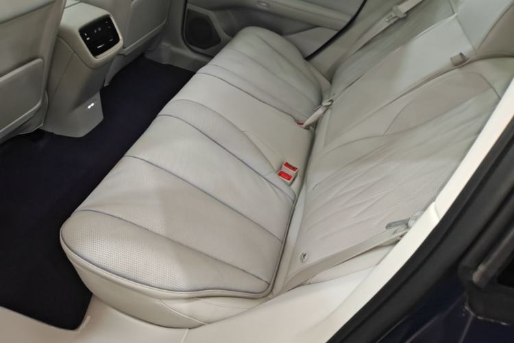 Used Buick L7 2025 Model Aivia