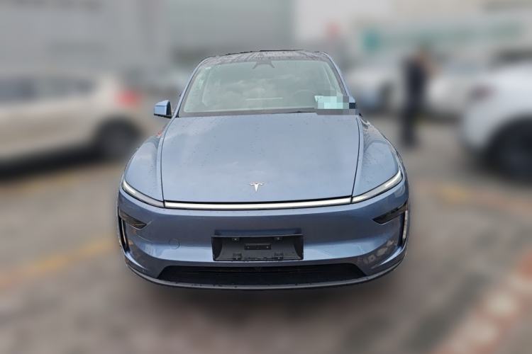 Used Tesla Model Y 2025 Rear-Wheel-Drive Version