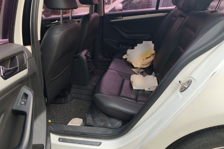 Used Volkswagen Sagitar 2017 1.6L Automatic Comfort Model
