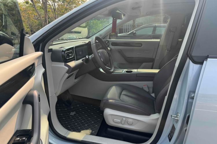 Used Leapmotor C11 2023 Range-Extended 300 Comfort Edition Interior 4