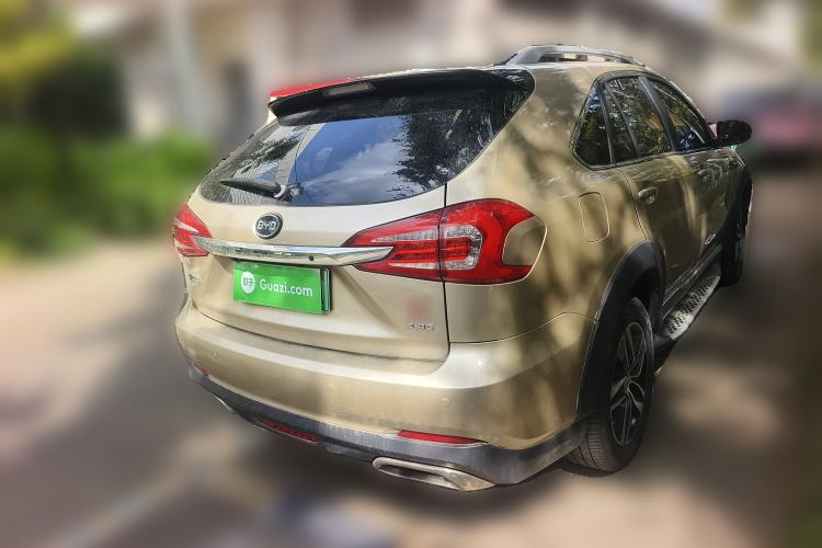 Used BYD Tang New Energy 2015 2.0T Four-Wheel Drive Prestige Version