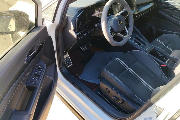 Used Volkswagen Golf 2021 280TSI DSG R-Line
