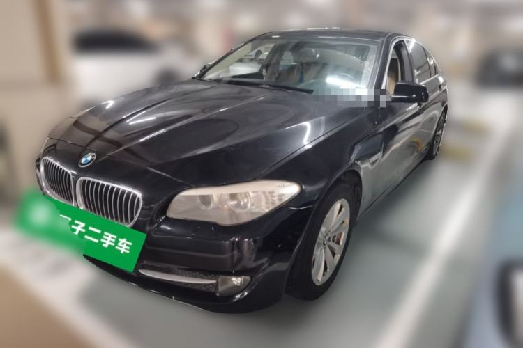 Used BMW 5 Series 2012 523Li Luxury Model
