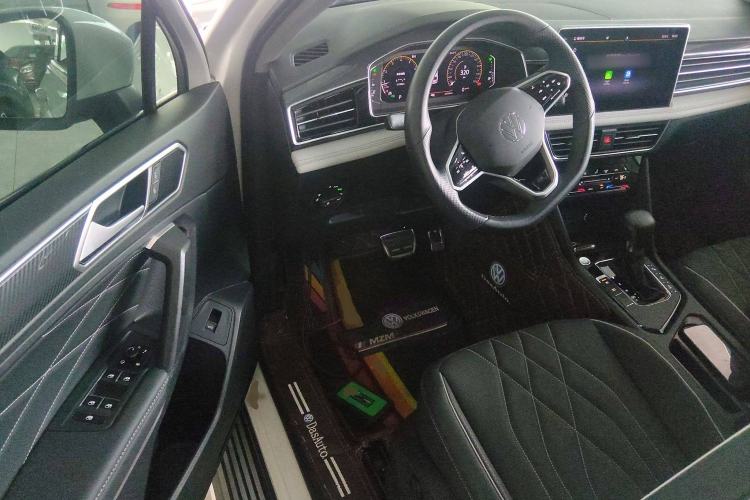 Used Volkswagen Tiguan L 2022 330TSI Automatic Two-Wheel Drive R-Line Enhanced Edition