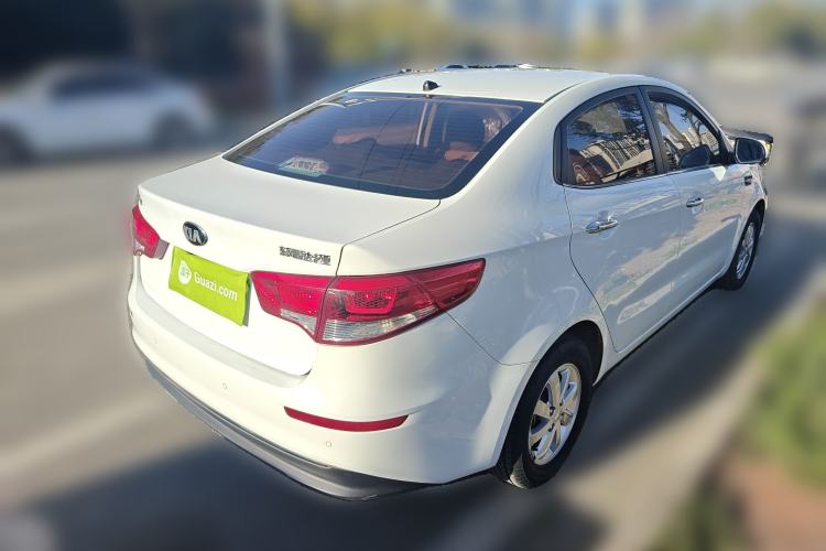 Used Kia K2 2015 Sedan 1.4L MT GLS