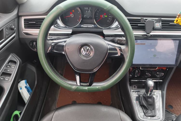 Used Volkswagen Bora 2017 1.6L Automatic Comfort Model Steering Wheel