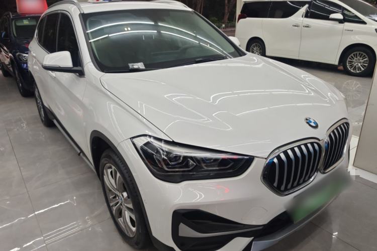 Used BMW X1 New Energy 2020 xDrive30Le Premium Edition Front Right 45 Deg