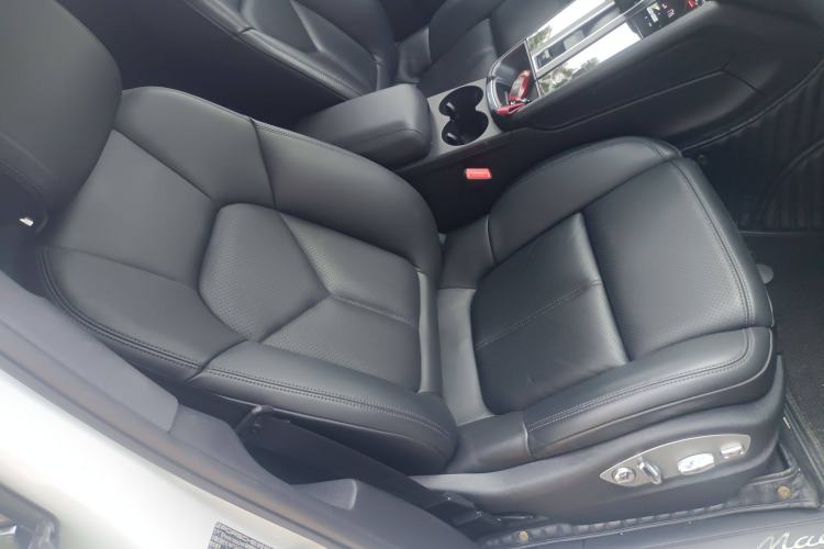 Used Porsche Macan 2022 Macan 2.0T