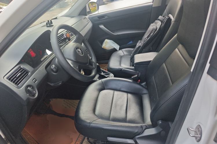 Used Volkswagen Santana 2016 1.6L Automatic Fashion Edition
