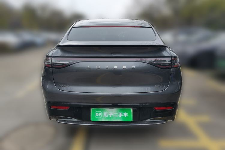 Used Hima Luxeed R7 2024 All-Electric 736 km Ultra
