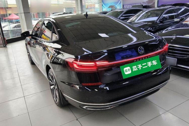 Used Volkswagen Passat 2023 Facelift 330TSI Luxury Edition